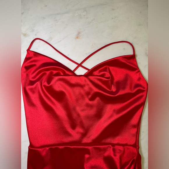 Windsor Chelsea Satin High Slit Formal Dress Small - Picture 5 of 11